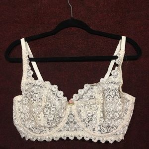 Victoria’s Secret bra